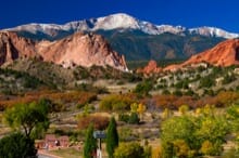 Explore hiking trails during Breakthrough Trek team building activity in Aurora Colorado