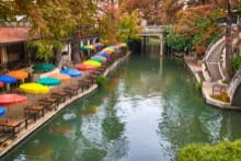 Enjoy meeting with your colleagues along the riverwalk and participate in our GeoTrek team building activity in San Antonio Texas